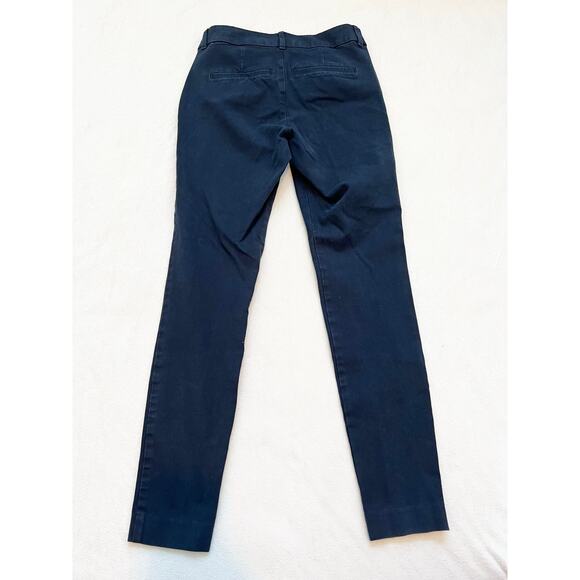Old Navy High Rise Pixie Navy Skinny Leg Pant Size 0 - Picture 3 of 8